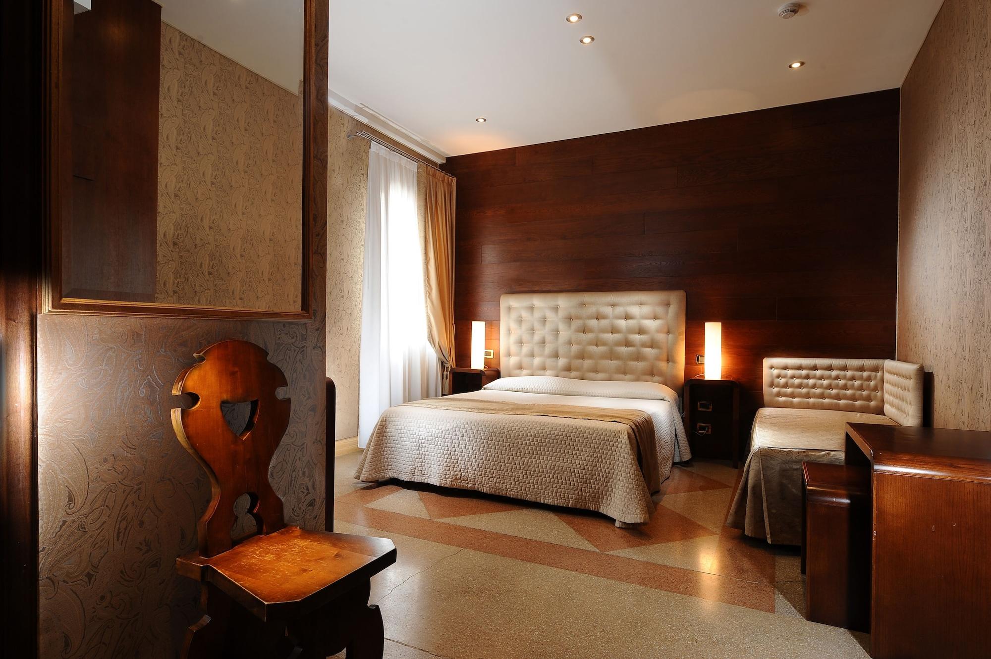 Hotel Abbazia Venezia Esterno foto