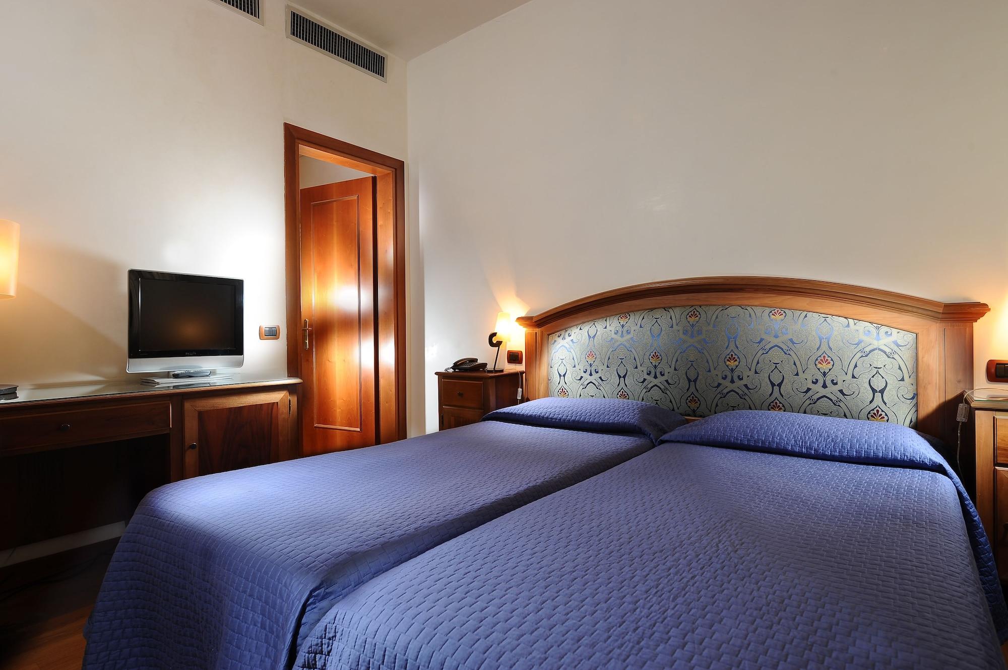 Hotel Abbazia Venezia Esterno foto